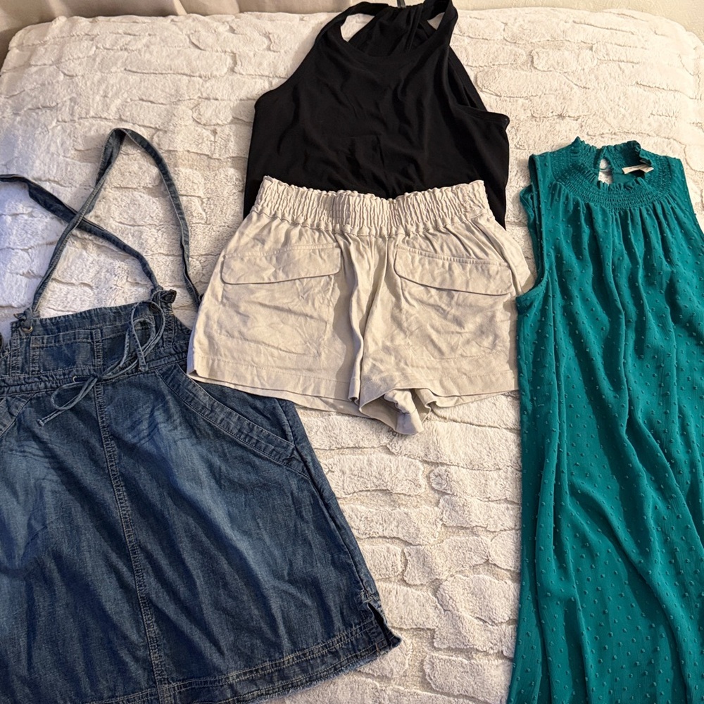 Anthropologie Clothing Bundle. Dresses/shorts/top